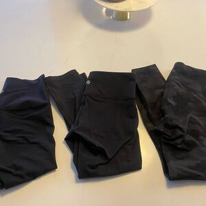 Lilulemon Black Leggings bundle
Size:6/8
